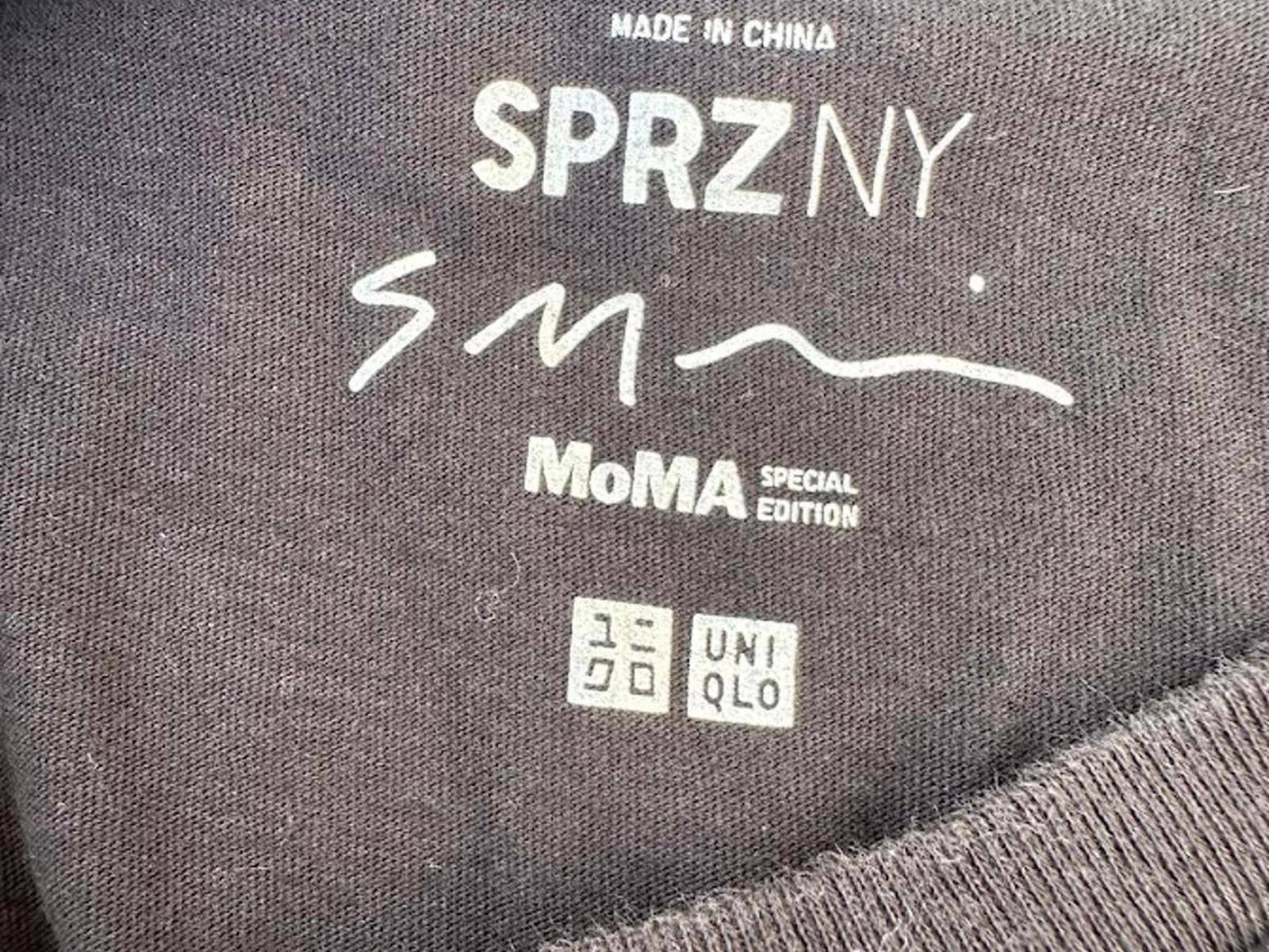Uniqlo SPRZ NY MoMA “DONUTS” Graphic Tee S