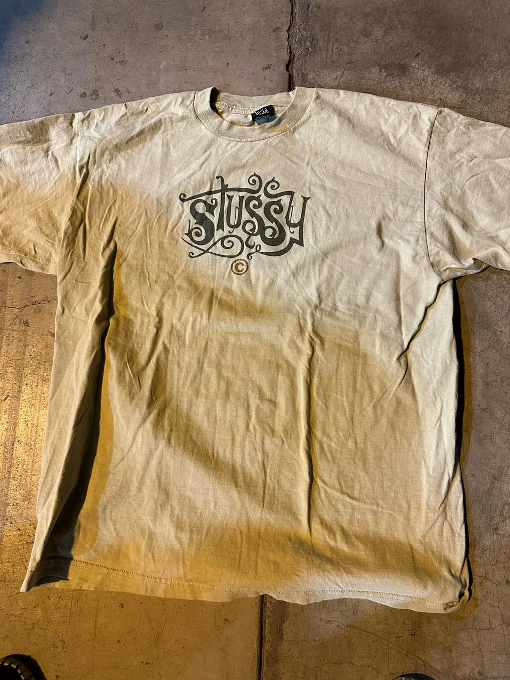 Vintage Stüssy XL T-Shirt – Ornate Logo Graphic – Assembled in Mexico