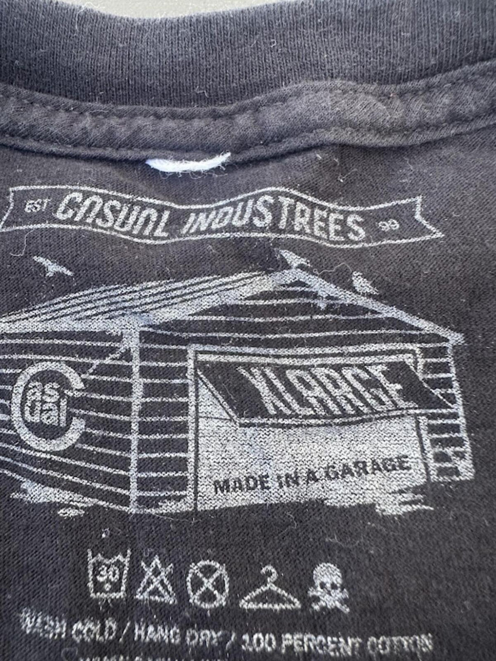 Casual Industries Ski Lift Graphic Tee  XL