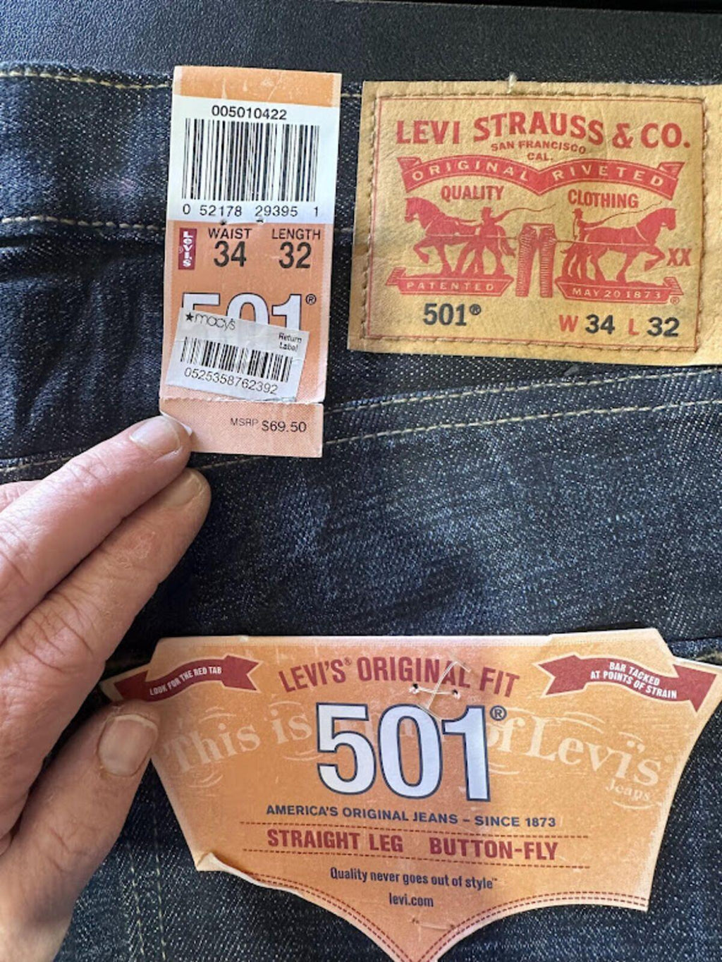 Levi’s 501 Dark Wash Jeans NWT 34x32