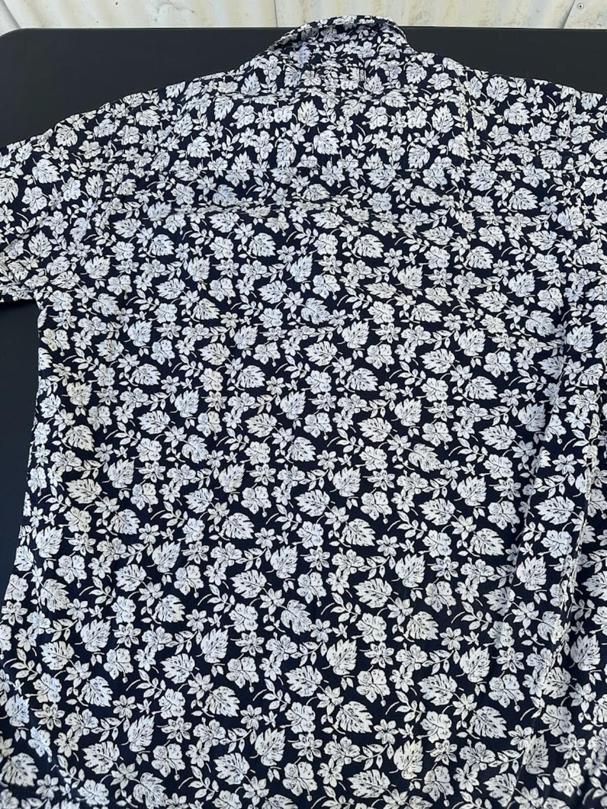 Tommy Jeans Floral Button Front Shirt Large