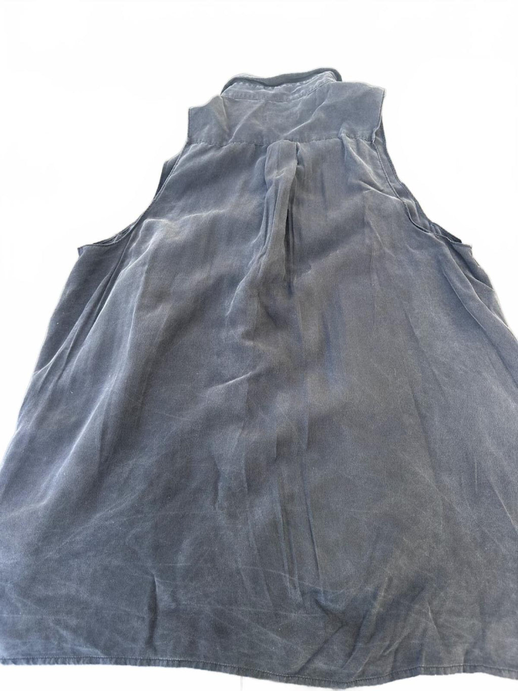 Juicy Couture Silk Sleeveless Button Top Size 10