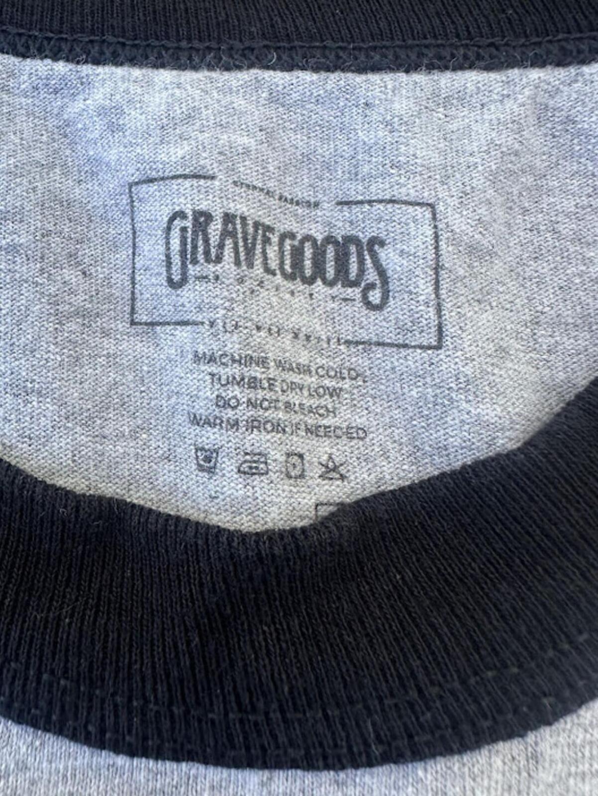 Gravegoods Raglan Graphic Shirt Large