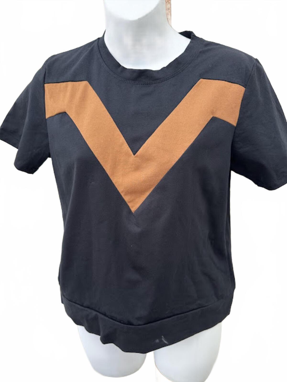 Zagood VN Graphic Tee Black Orange Crop