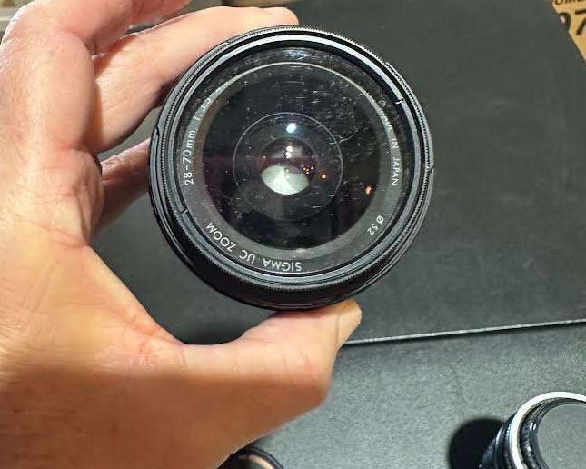 Sigma 28-70mm f3.5-4.5 AF Lens Nikon F w/UV Filter