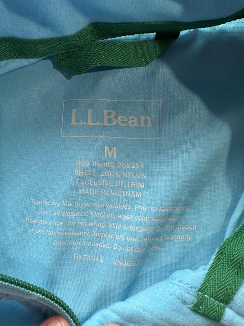 L.L. Bean Blue Windbreaker Jacket M