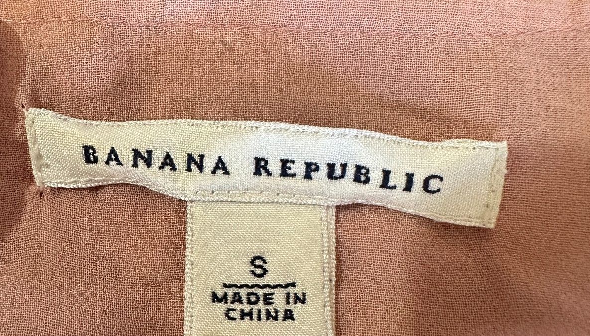 Banana Republic Pink Ruffle Sleeveless Blouse