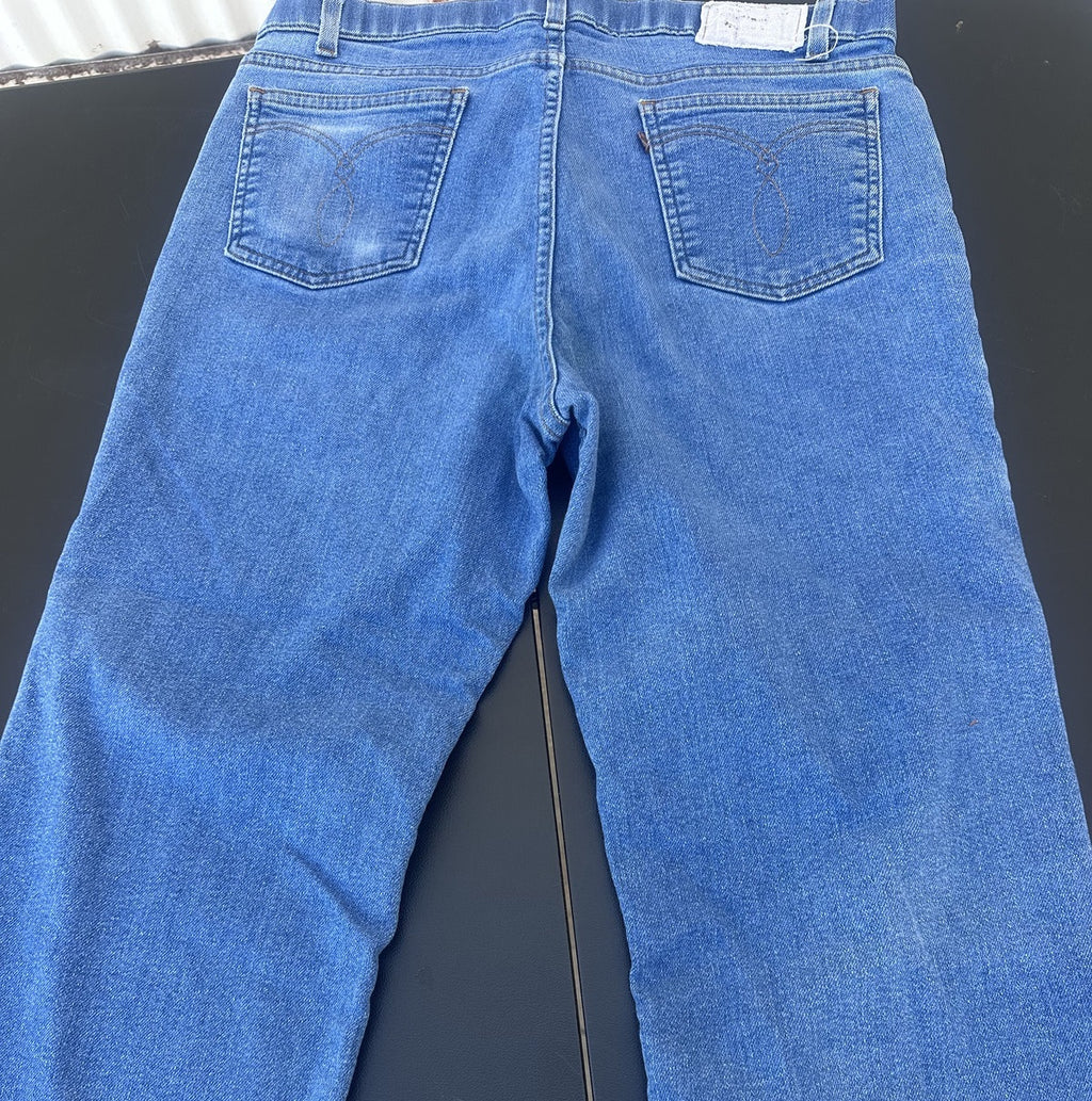 Levi's 550 Relaxed Fit Jeans 34x26  Guatemala