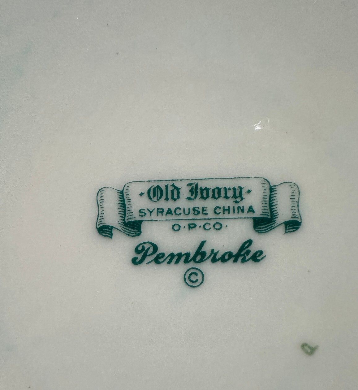 Syracuse China Old Ivory Pembroke 11 Piece Dinnerware