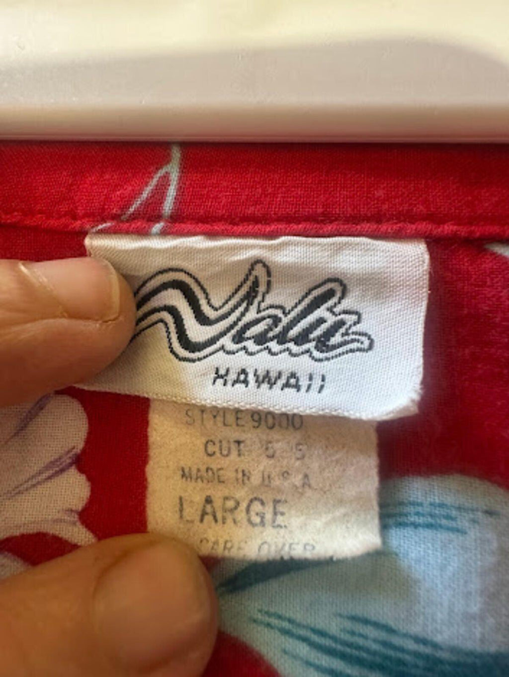 Nalu Hawaii Red Rayon Hawaiian Shirt Large