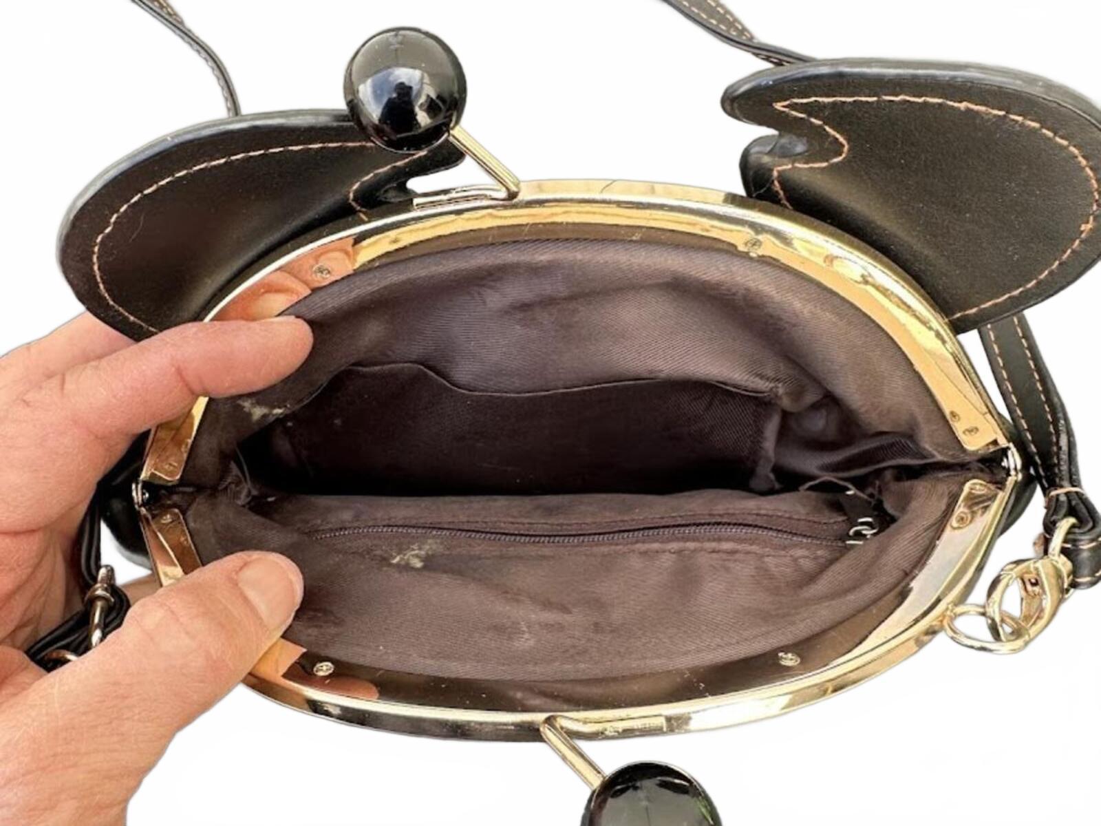 Novelty Crab Claw Frame Crossbody Bag Black