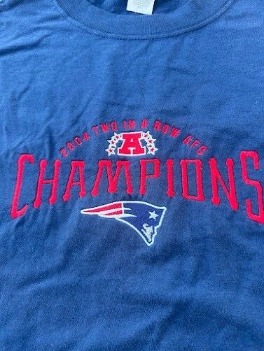 2004 Patriots AFC Champions NFL T-Shirt Large