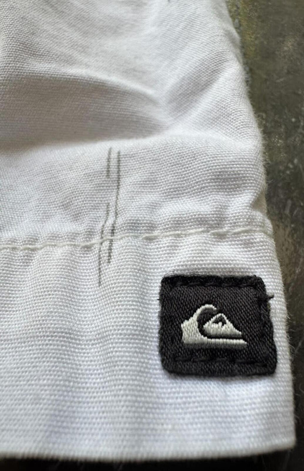 Quiksilver Embroidered Surf Shorts 34