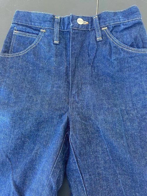 Vintage Wrangler 8 Long Dark Wash Jeans