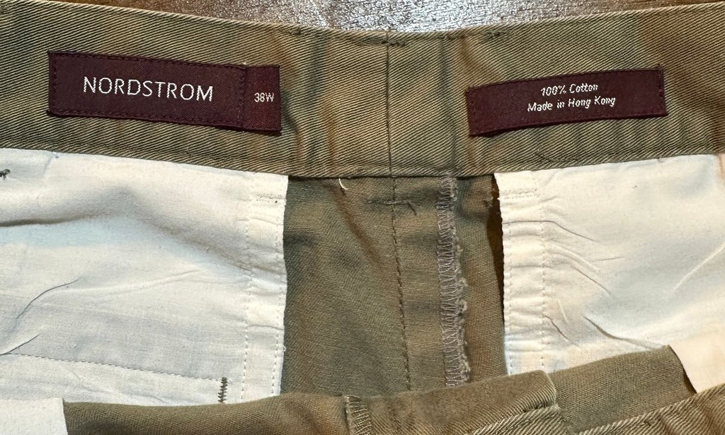 Vintage Nordstrom Men’s Khaki Pleated Shorts 38W Hong Kong