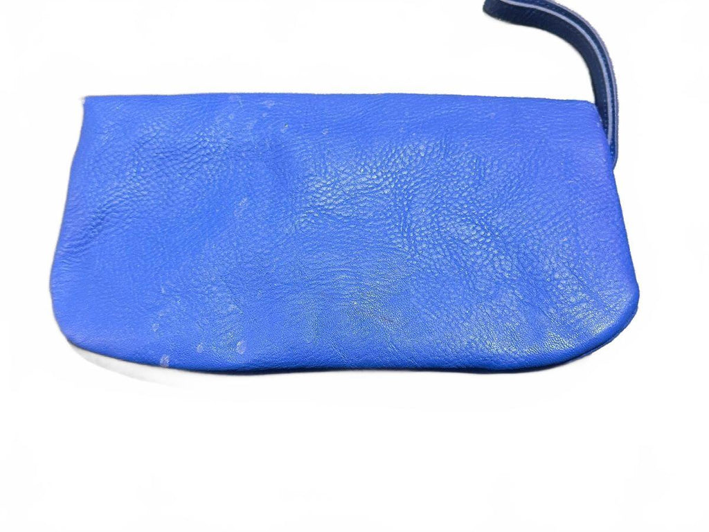 Mud Pie Blue Wristlet Clutch Shell Clasp