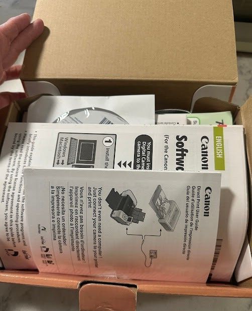 Canon PowerShot A520 4MP Camera w/ Box & Manuals