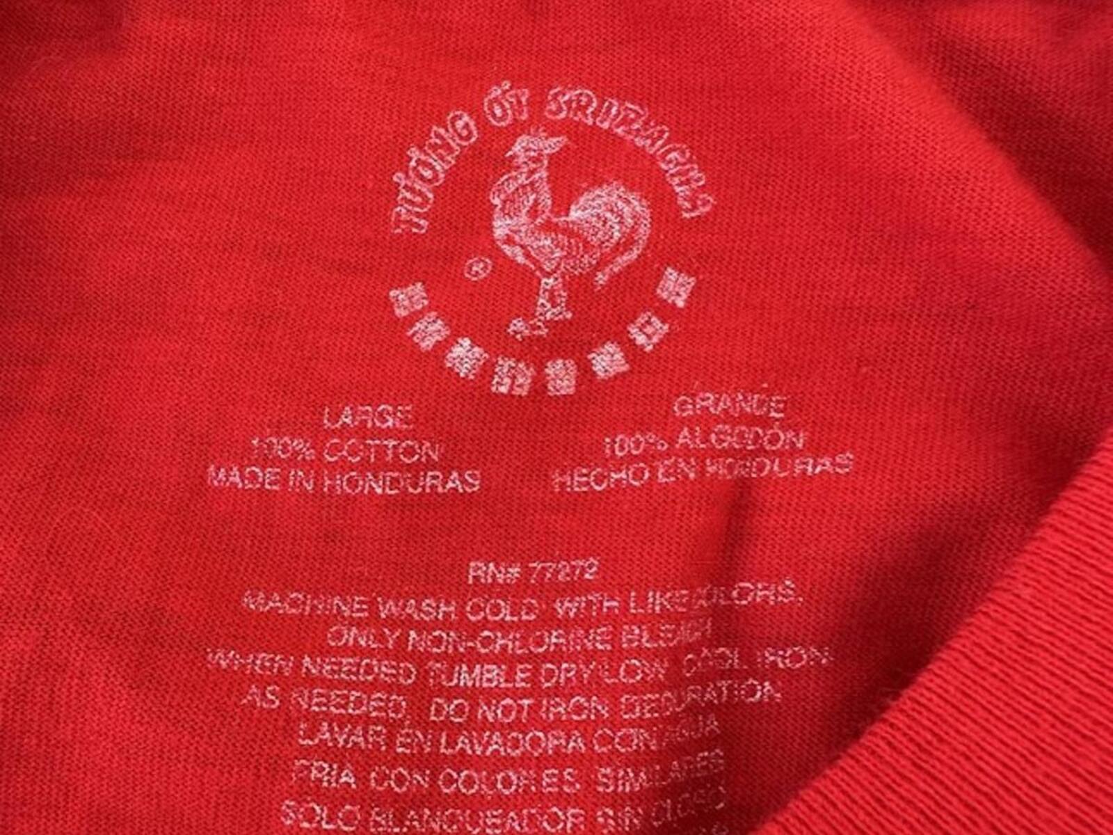 Sriracha Rooster Graphic T-Shirt Red L